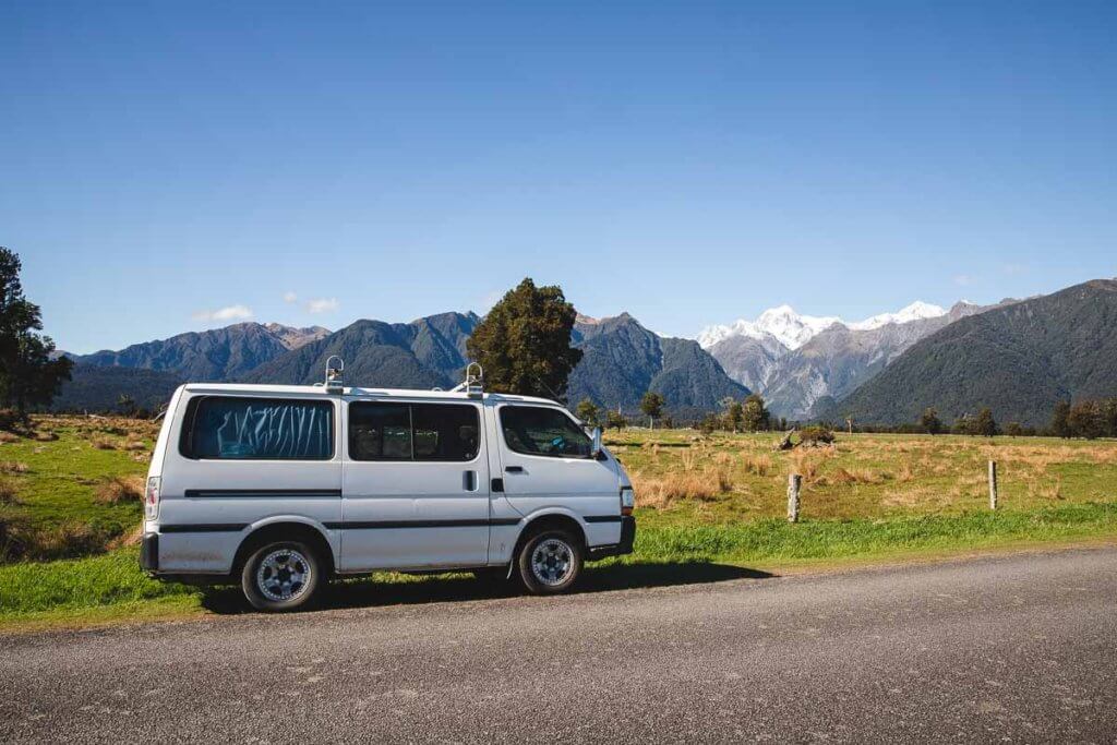How to buy a van in New Zealand: Van in New Zealand with Southern Alps